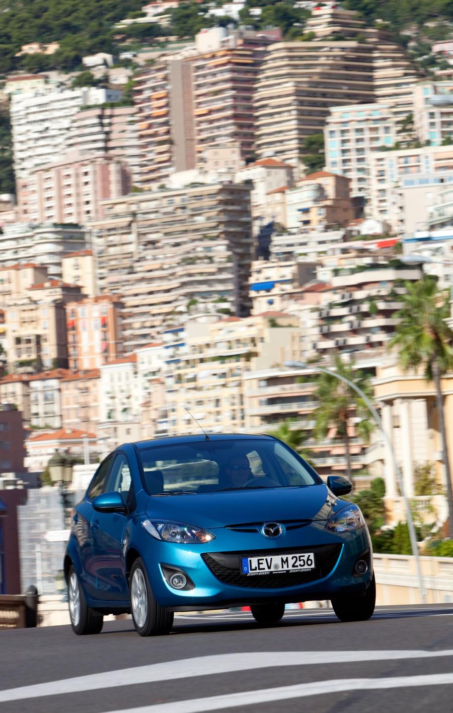  Mazda2 2010 года  (фото 54 из 183)